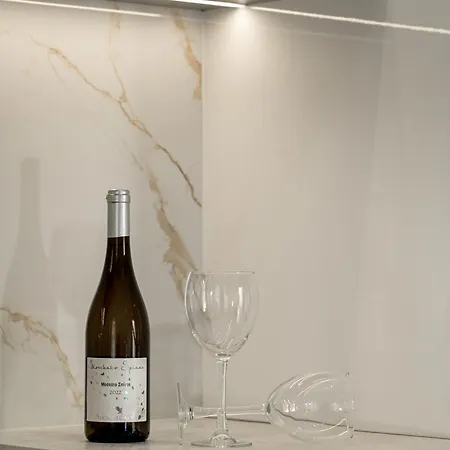 Sugardustapt Elegant Retreat 150m From The Sea شقة